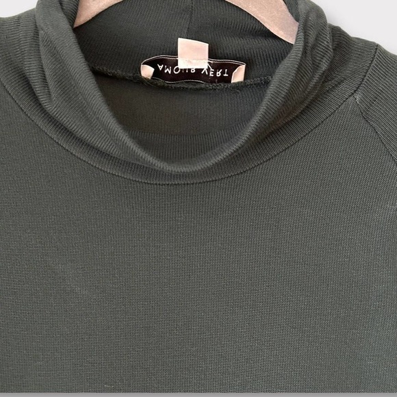 Amour Vert Women's Lily Turtleneck S Top Green Soft Modal Boxy Stretch Revolve - Picture 2 of 9